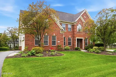 7047 White Tail Ct, Toledo, OH 43617