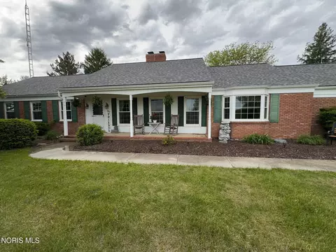 2312 State Rte 224, Mccomb, OH 45858