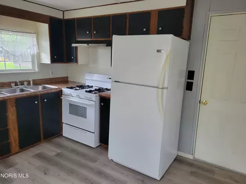 Kitchen - 302 S Johnson St, Ada, OH 45810 photo 1 of 4
