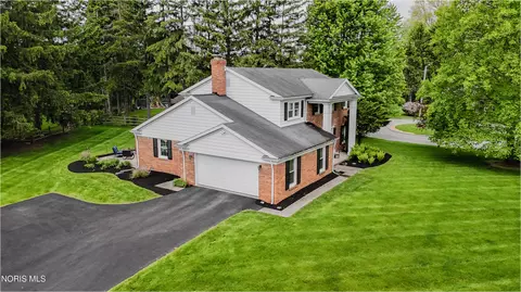 5353 Northbrook Dr, Toledo, OH 43623
