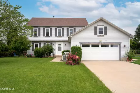 2083 Coe Ct, Perrysburg, OH 43551