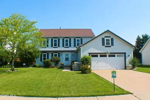 2083 Coe Ct, Perrysburg, OH 43551