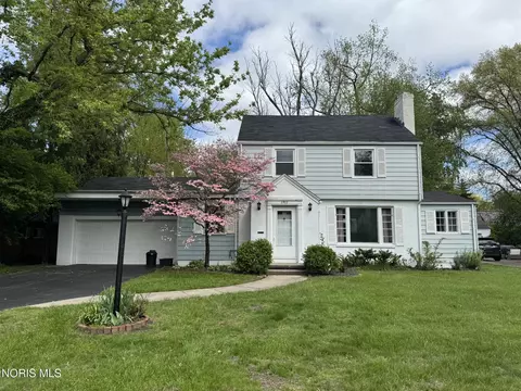 2502 Bexford Pl, Ottawa Hills, OH 43606