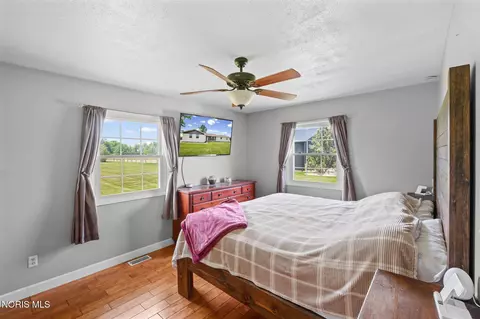 Bedroom - 447 State Route 235, Ada, OH 45810 photo 1 of 5