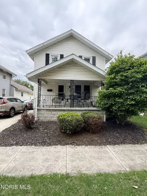 516 S Union St, Fostoria, OH 44830