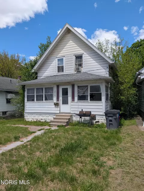 1816 Loxley Rd, Toledo, OH 43613