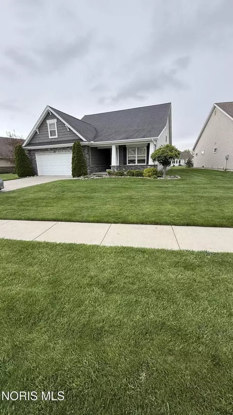 4757 Sylvan Prairie Ct, Sylvania, OH 43560