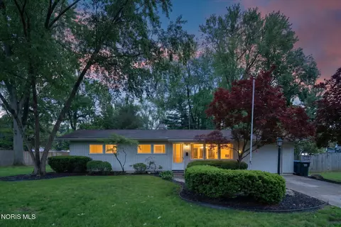 5934 San Reno Dr, Sylvania, OH 43560