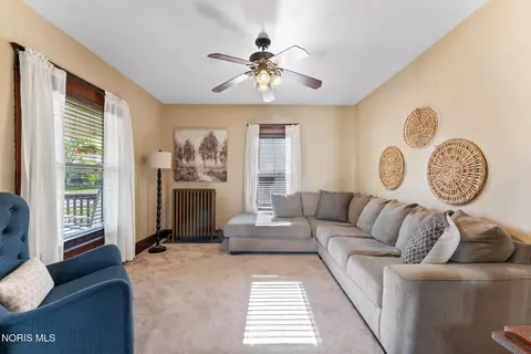 Living - 211 E Perry St, Walbridge, OH 43465 photo 1 of 2