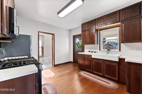 Kitchen - 211 E Perry St, Walbridge, OH 43465 photo 1 of 4