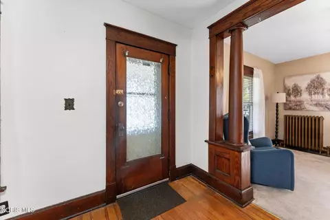 Entry Way - 211 E Perry St, Walbridge, OH 43465 photo 1 of 3