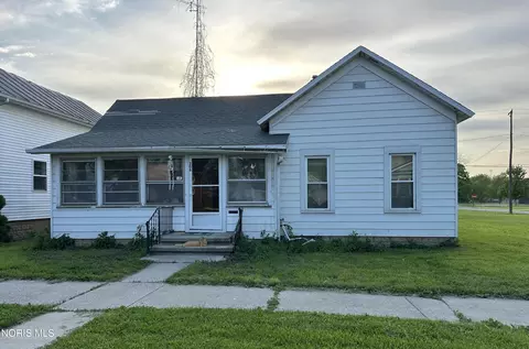 206 Summit St, Defiance, OH 43512