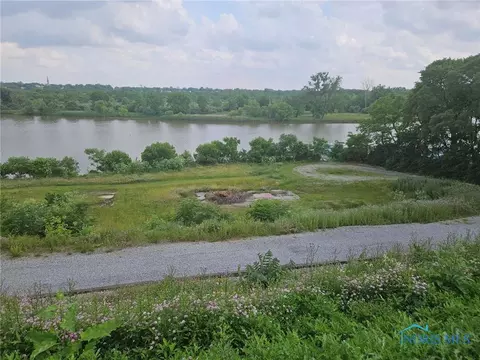 1038 River Rd #1, Maumee, OH 43537 photo 6