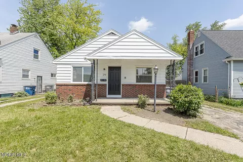 29 Willamont Rd, Toledo, OH 43612