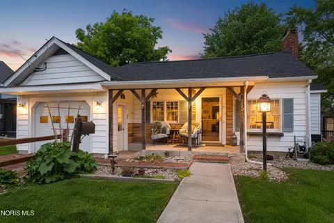 250 W Patterson St, Dunkirk, OH 45836
