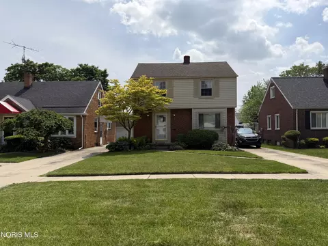 2539 Castleton Ave, Toledo, OH 43613