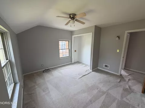 Bedroom - 2539 Castleton Ave, Toledo, OH 43613 photo 6 of 6