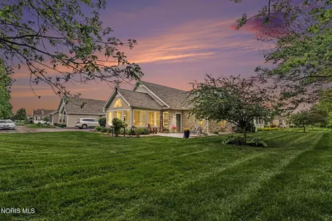 8367 Fossil Ave, Sylvania, OH 43560