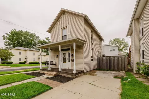 232 W Lima St, Findlay, OH 45840