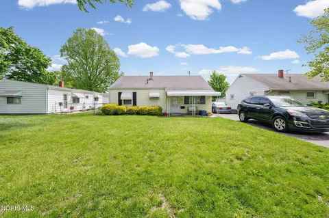 419 Southview Dr, Toledo, OH 43609