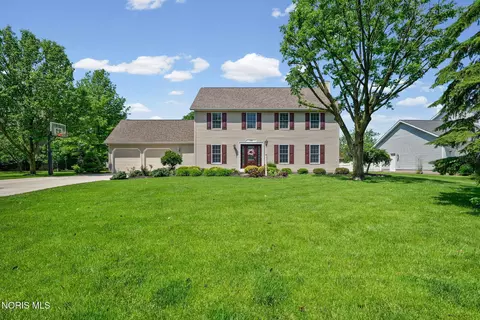 3006 Saddlebrook Dr, Findlay, OH 45840