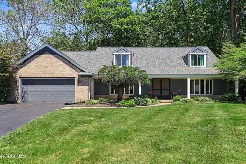 6808 Hickory Hill Ct, Maumee, OH 43537
