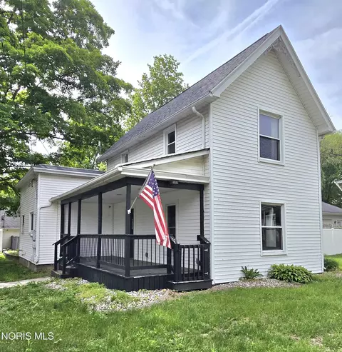 601 East St, Liberty Center, OH 43532