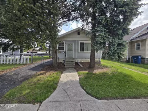 1002 Elysian Ave, Toledo, OH 43607