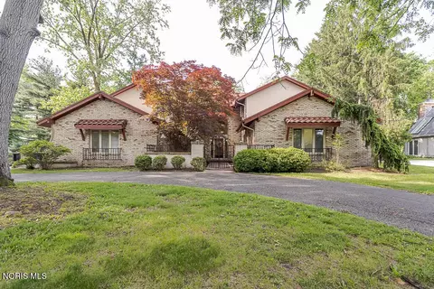 4722 High Oaks Blvd, Toledo, OH 43623