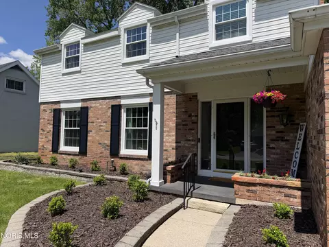 6032 Indian Trl, Sylvania, OH 43560