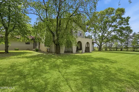 7029 County Highway 44, Upper Sandusky, OH 43351
