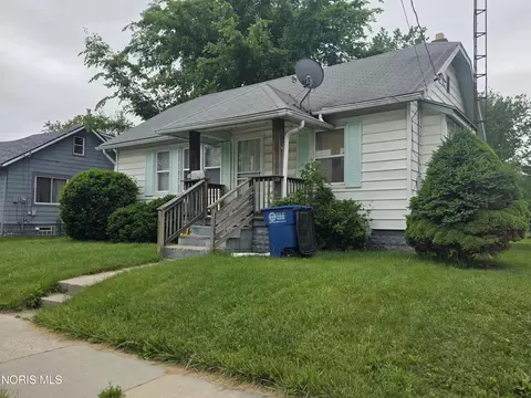 1628 Lebanon St, Toledo, OH 43605