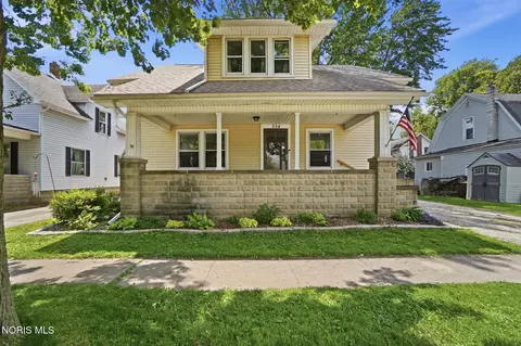 334 Lincoln St, Elmore, OH 43416