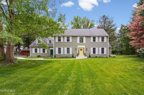 116 Rockledge Cir, Perrysburg, OH 43551