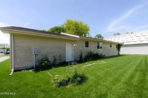 310 Oakland Ave, Findlay, OH 45840