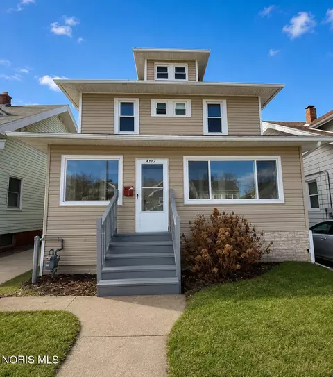 4117 Mayfield Dr, Toledo, OH 43612