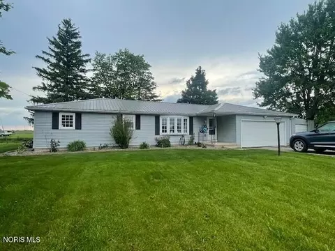 9910 Behnfeldt Rd, Sherwood, OH 43556