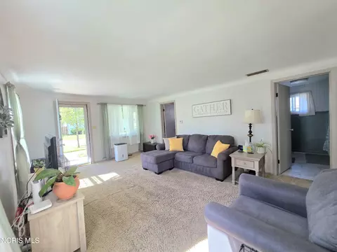 130 North St, Wayne, OH 43466 photo 14