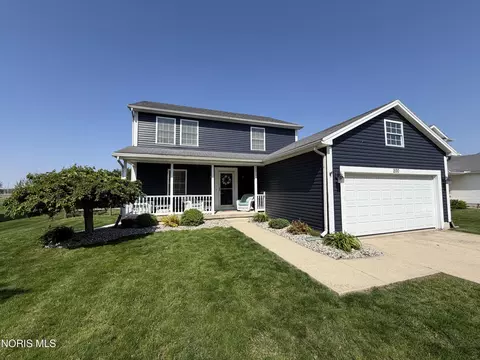 200 S Sullivan Dr, Haskins, OH 43525