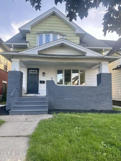 244 Raymer Blvd, Toledo, OH 43605