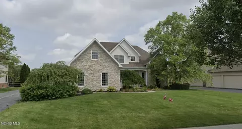 4577 Turtle Creek Dr, Perrysburg, OH 43551