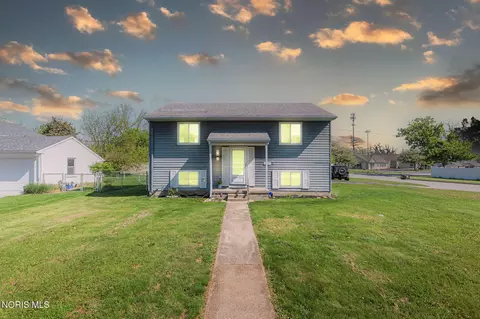 2637 Coveview Dr, Toledo, OH 43611