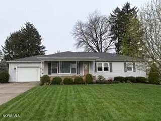 34 Lindsay Ave, Tiffin, OH 44883