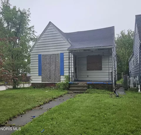 901 Toronto Ave, Toledo, OH 43609