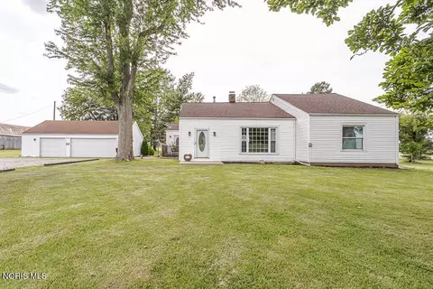 16537 Wapakoneta Rd, Grand Rapids, OH 43522