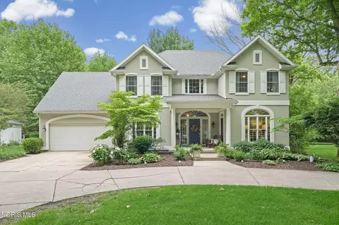 29036 E River Rd, Perrysburg, OH 43551