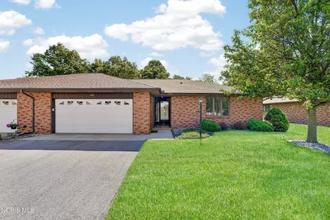 43 La Plas Dr #43, Findlay, OH 45840