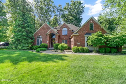 7901 Chestnut Rdg, Maumee, OH 43537