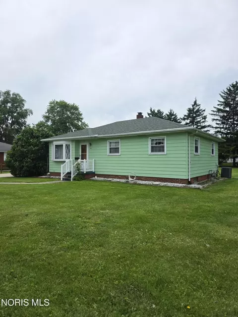 Other - 245 Enos Dr, Oregon, OH 43616 photo 3 of 14