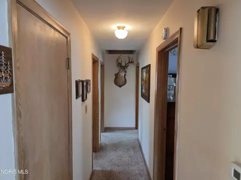 Entry Way - 245 Enos Dr, Oregon, OH 43616 photo 1 of 2